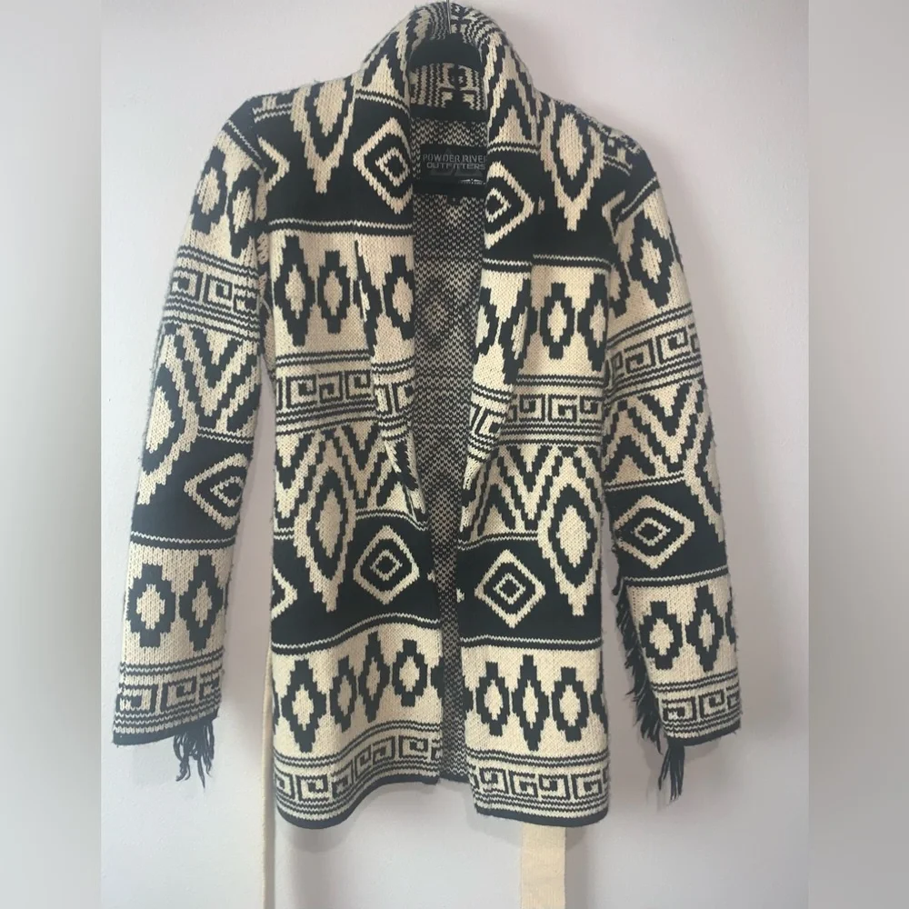 Ladies Powder River Outfitters Cream Aztec Lapel Fringe Knit Cardigan Small - Picture 4 of 9